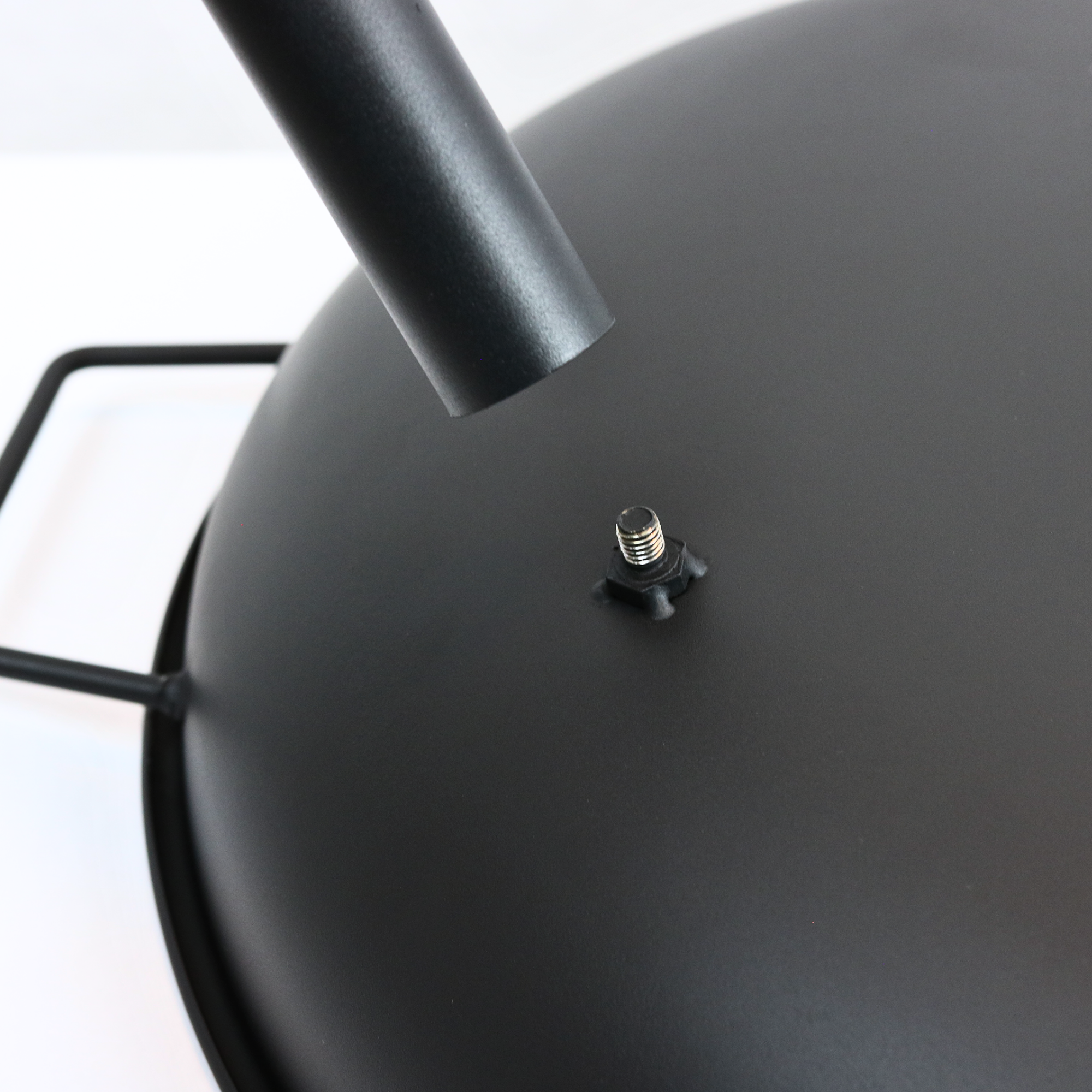 Feuerschale mit drei Standfüßen, Durchmesser 58 cm, schwarz